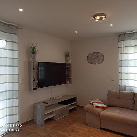 בית נופש Dream Days , House *